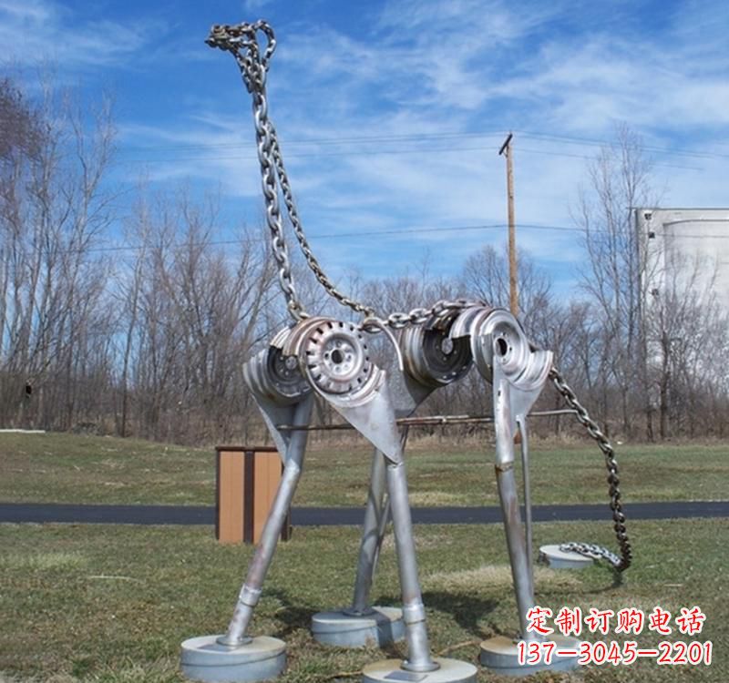 泰州不锈钢恐龙雕塑集艺术与自然于一体