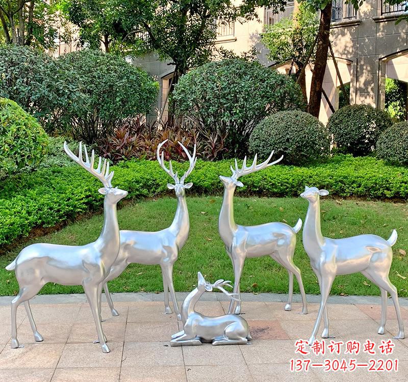 泰州不锈钢园林小鹿雕塑美丽的艺术点缀