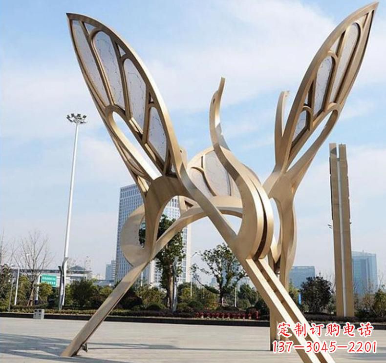 泰州不锈钢园林仙鹤雕塑传承传统艺术精髓