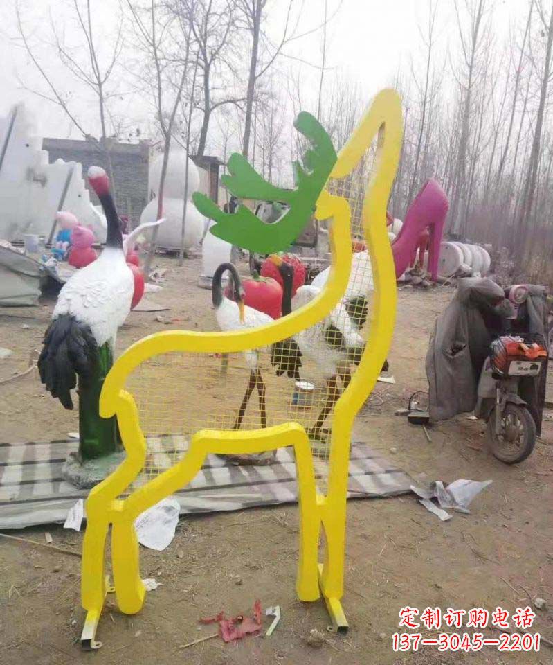 泰州不锈钢园林造型景观小鹿雕塑