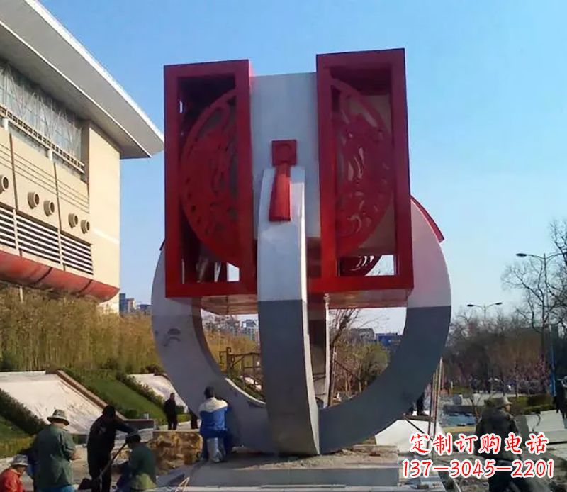 泰州不锈钢圆环雕塑象征着永恒的美