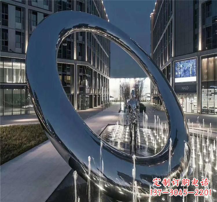 泰州圆环景观雕塑令人惊叹的视觉奇观