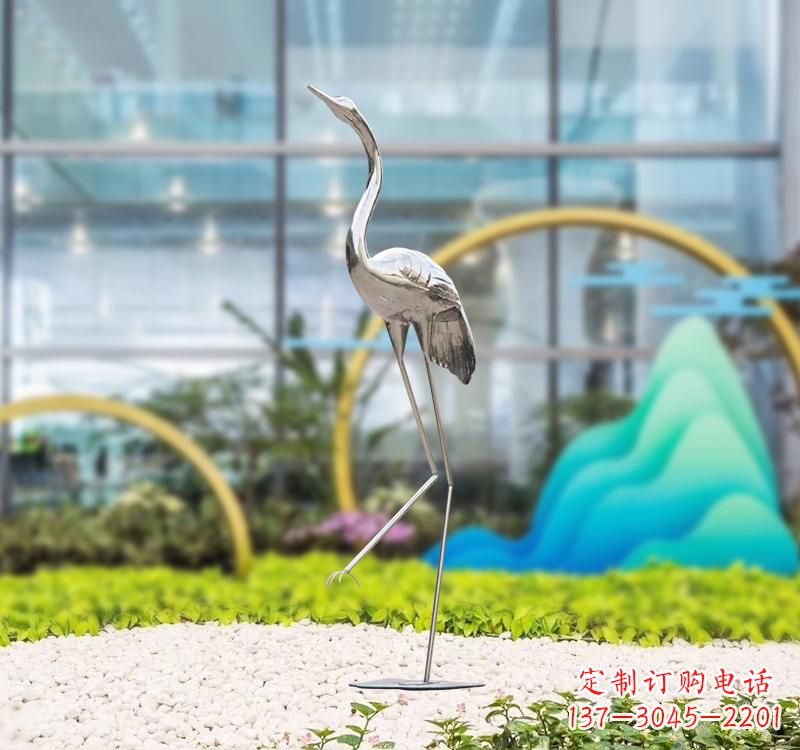 泰州不锈钢展翅仙鹤雕塑
