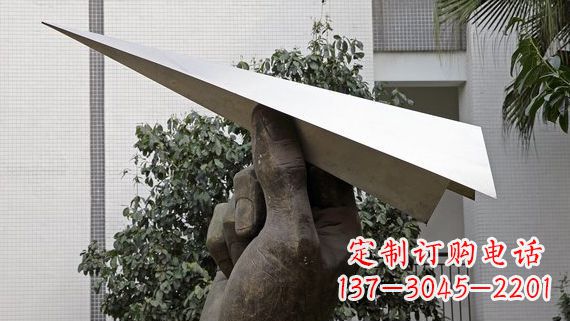 泰州不锈钢纸飞机雕塑令人惊叹的艺术绝活