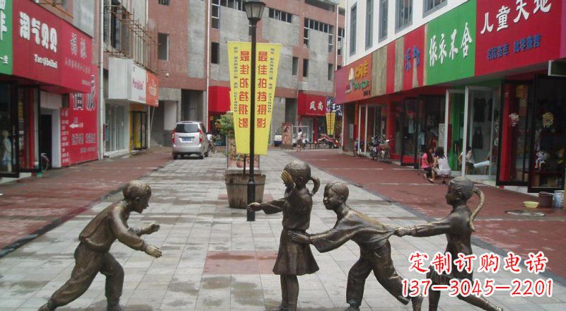 泰州老鹰猎食雕塑