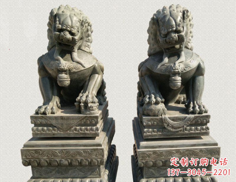 泰州踩球狮子看门狮子铜雕