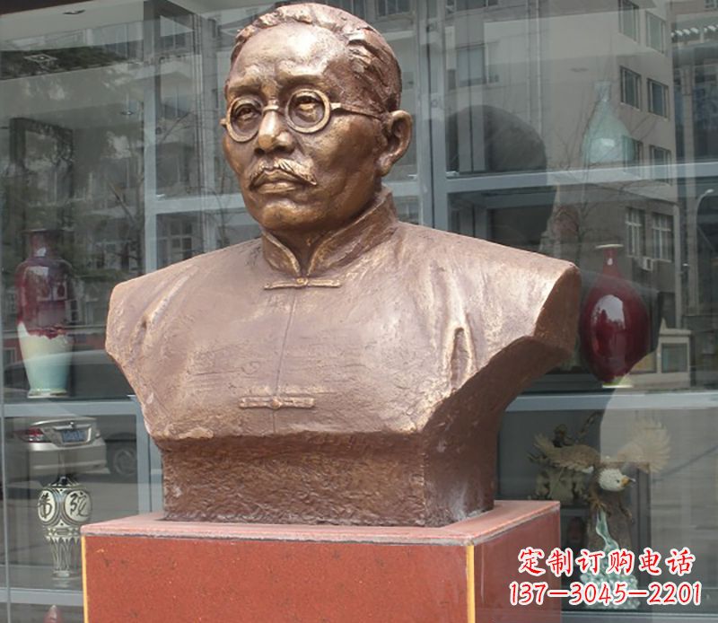 泰州蔡元培雕塑传承睿智的象征