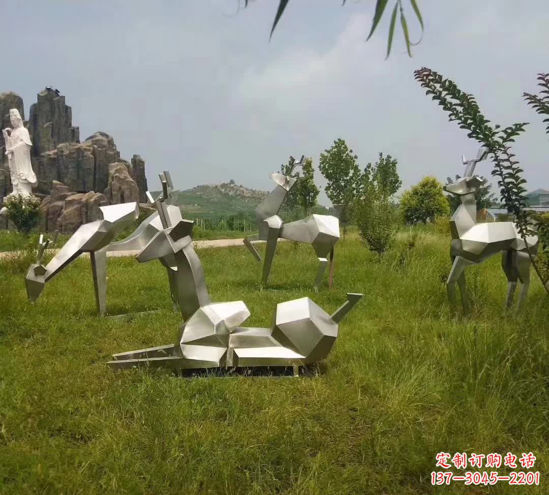 泰州草坪不锈钢锻造小鹿雕塑