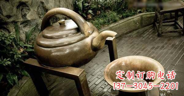 泰州茶壶雕塑——精致的艺术品