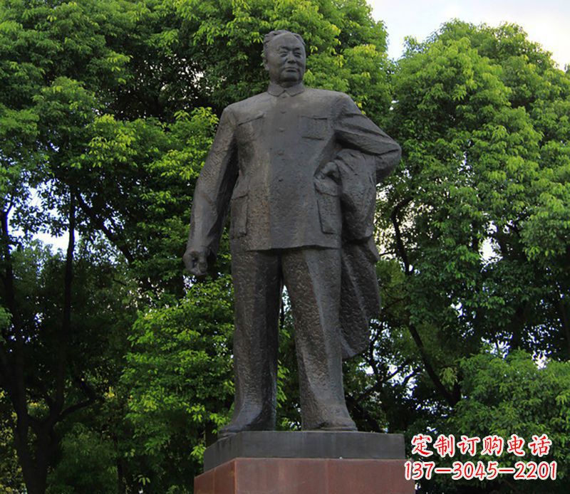 泰州陈毅元帅铜雕荣耀中国历史的传承