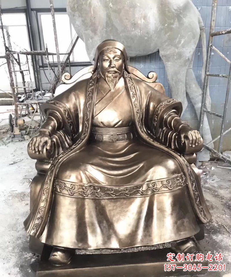 泰州成吉思汗铜雕——象征着蒙古强大力量