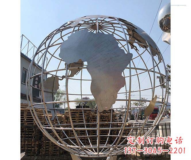 泰州以城市为灵感的不锈钢地球仪雕塑