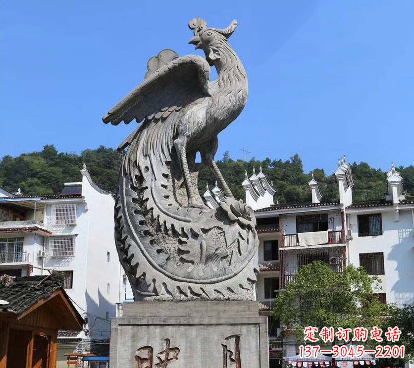 泰州城市景点凤凰石雕,青石石刻神兽雕塑