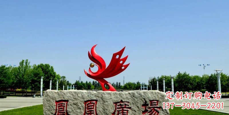 泰州不锈钢凤凰雕塑奔放优雅的艺术之作