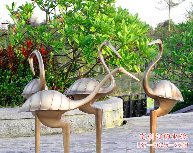 泰州丹顶鹤雕塑传承悠久的中国传统艺术