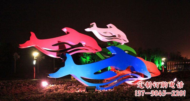 泰州海豚雕塑传承海洋文化