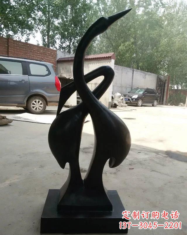 泰州精美的天鹅雕塑