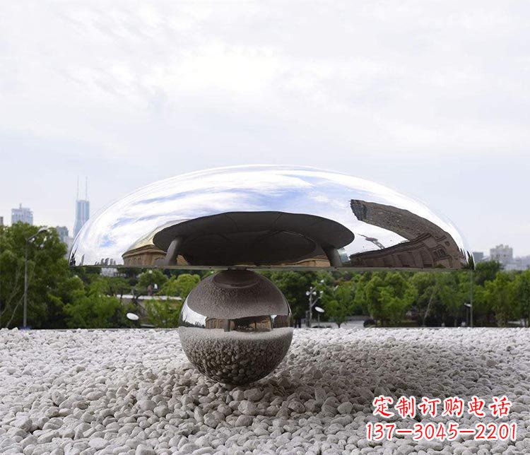 泰州创意蘑菇不锈钢雕塑