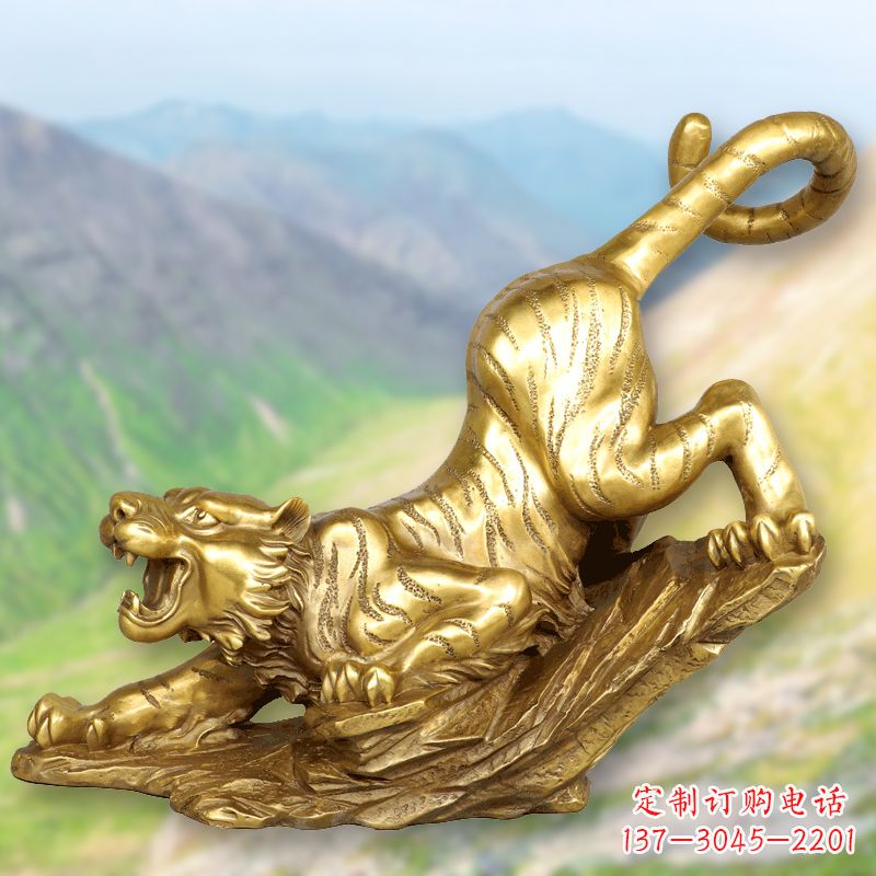 泰州纯铜鎏金老虎下山雕塑精美动物雕塑摆件