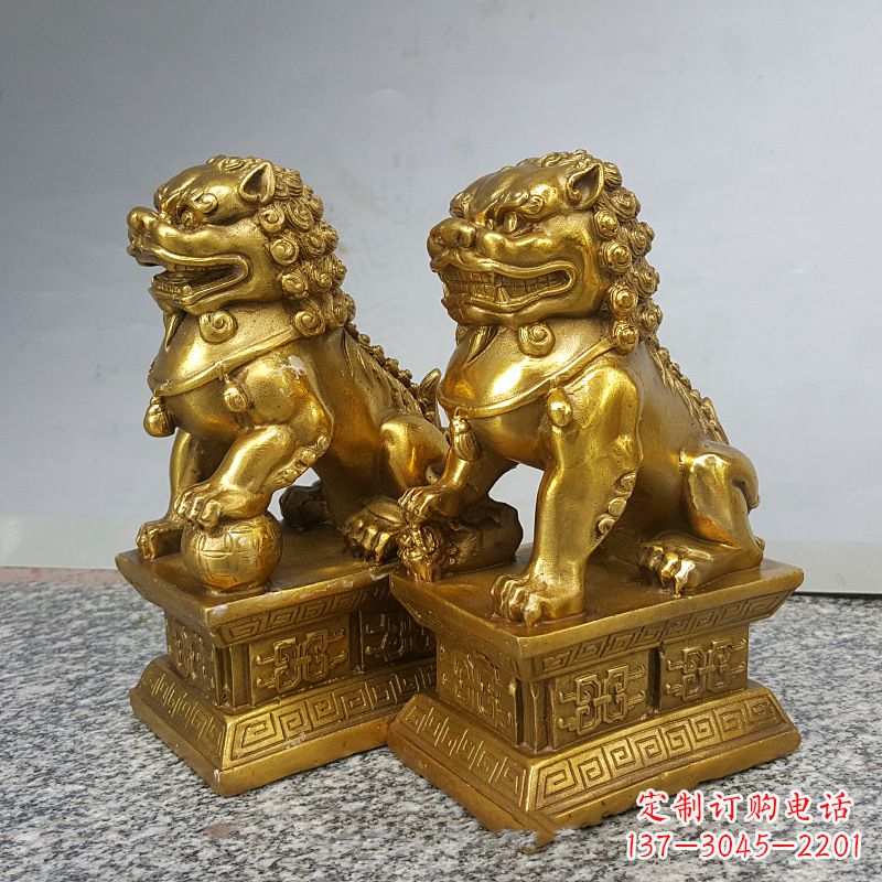 泰州纯铜狮子雕塑,象征着中国历史文化