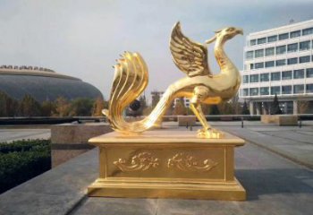 泰州城市广场的朱雀雕塑