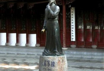 泰州白居易铜雕像向著名诗人致敬