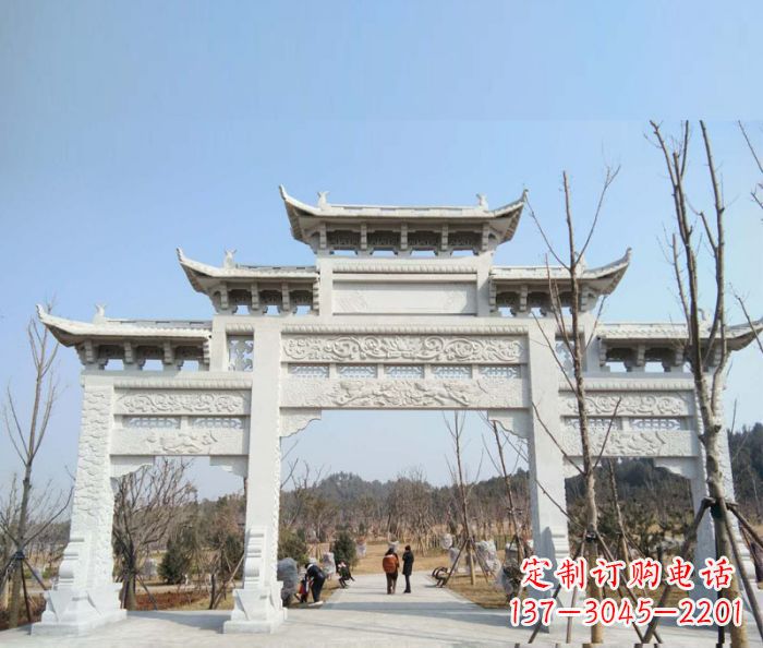 泰州“村口三门石雕牌楼”——悠久历史的见证
