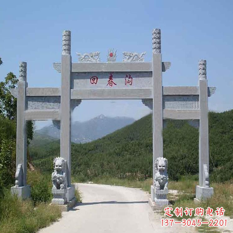 泰州村落中的牌坊雕塑传承民间文化