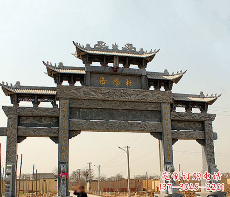 泰州牌坊雕塑——缅怀中国传统文化
