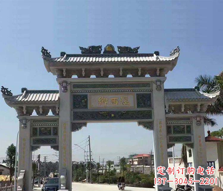 泰州石牌坊雕塑——缅怀深厚的历史情谊