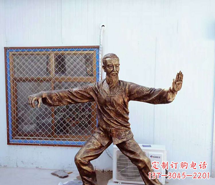 泰州传承百年太极拳雕塑