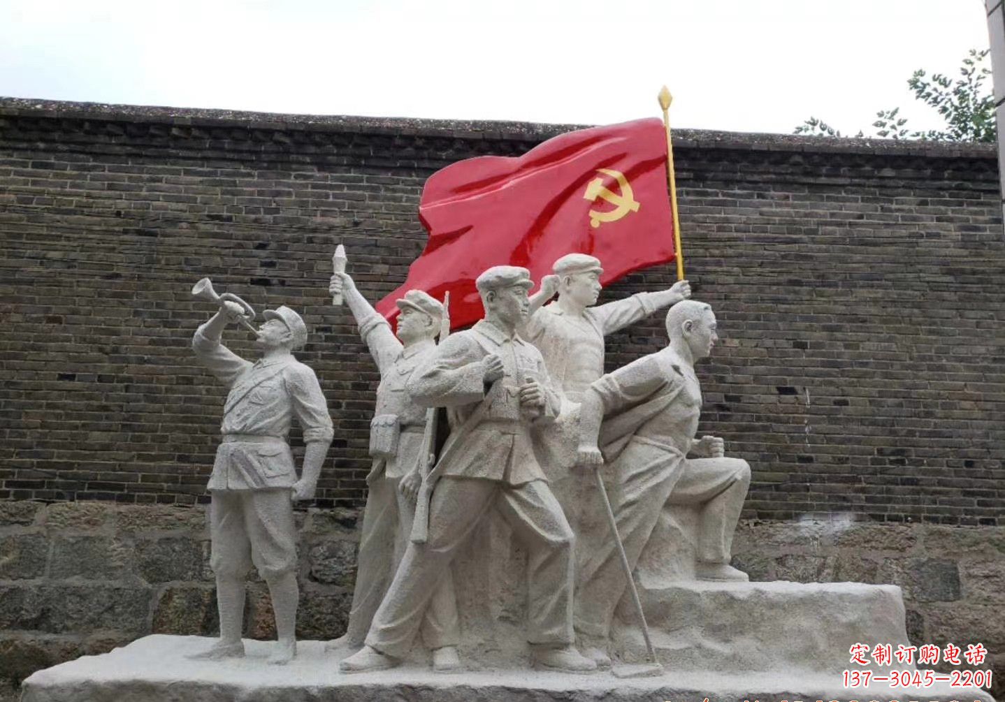 泰州红军雕塑把热血革命历史永久留存