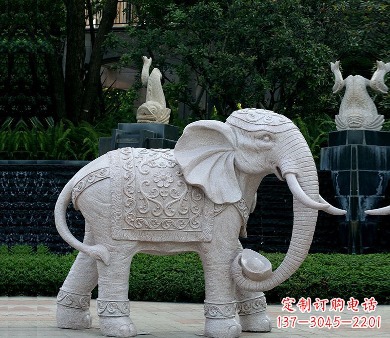 泰州以大理石为材料的完美大象雕塑
