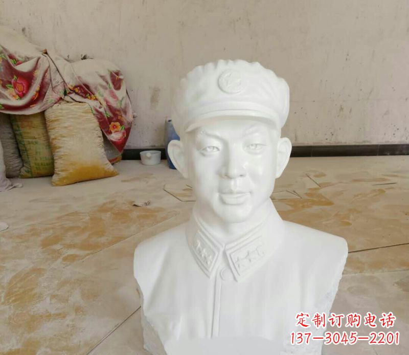 泰州中领雕塑精美雷锋雕塑