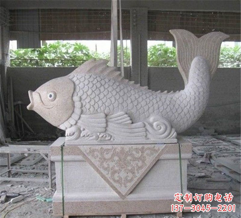 泰州精美大理石"鲤鱼"雕塑