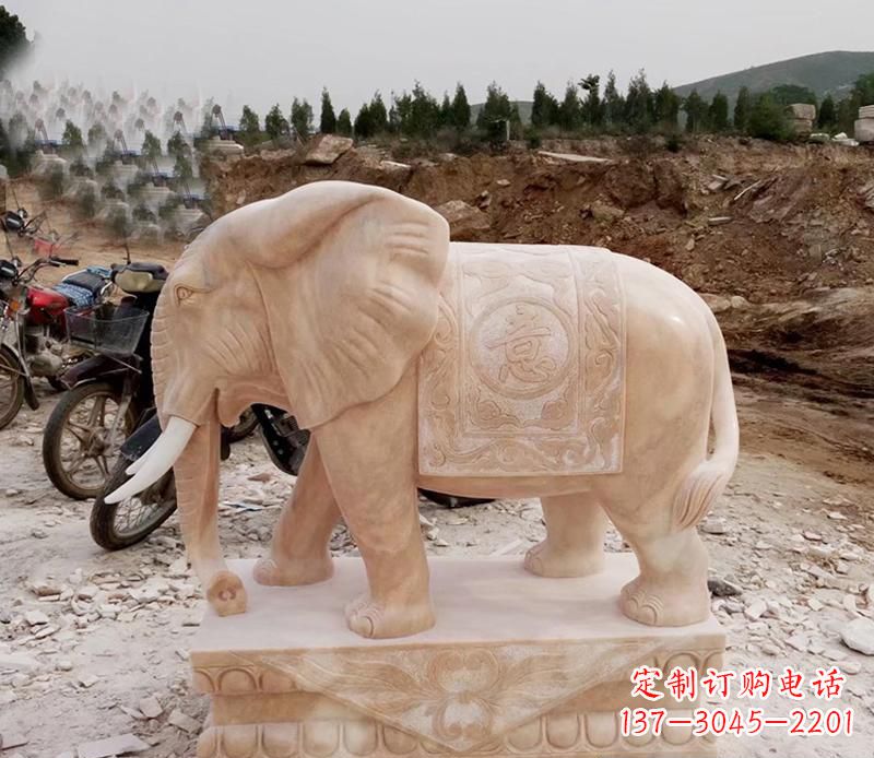 泰州优雅大象大理石雕塑
