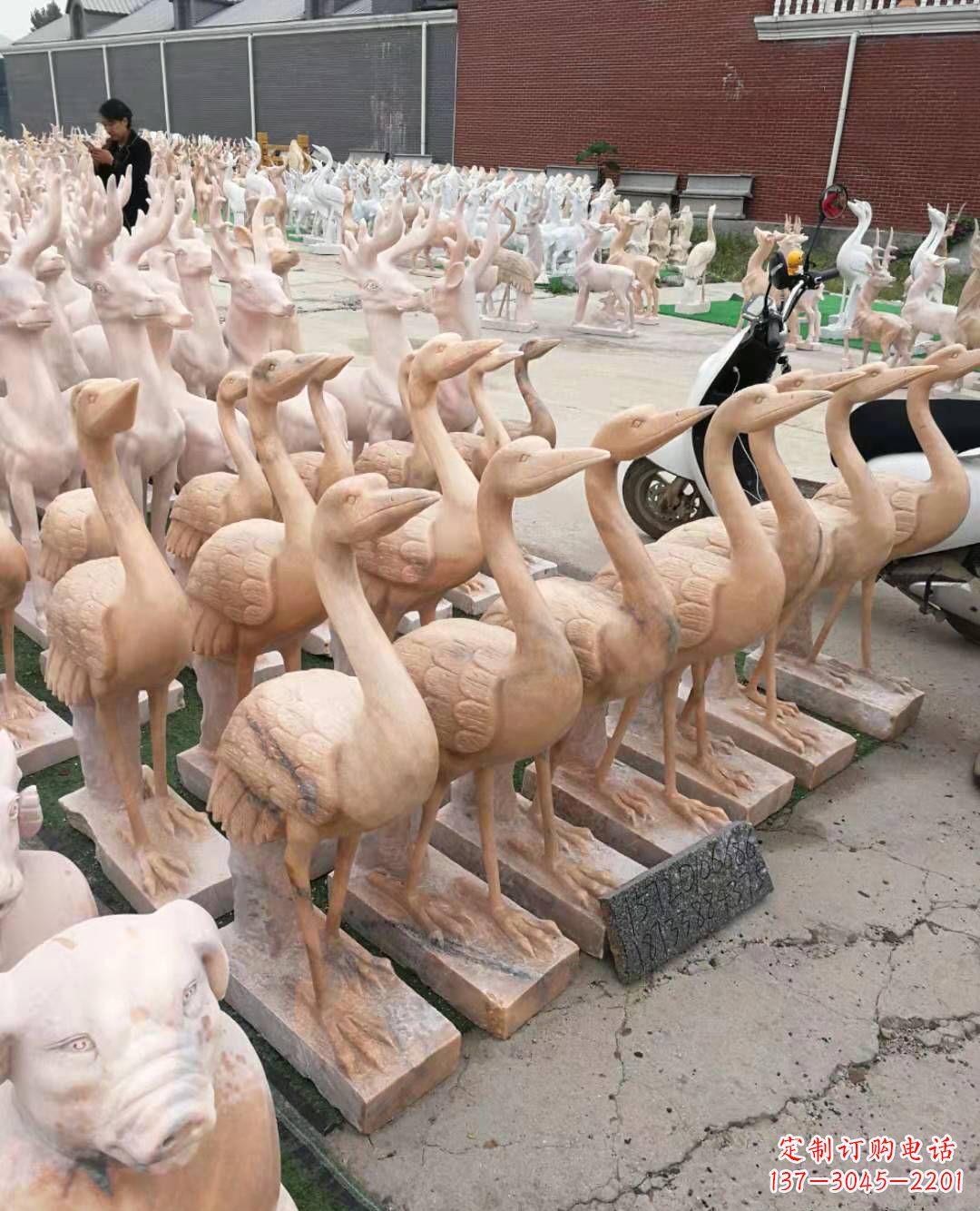泰州丹顶鹤大理石雕塑