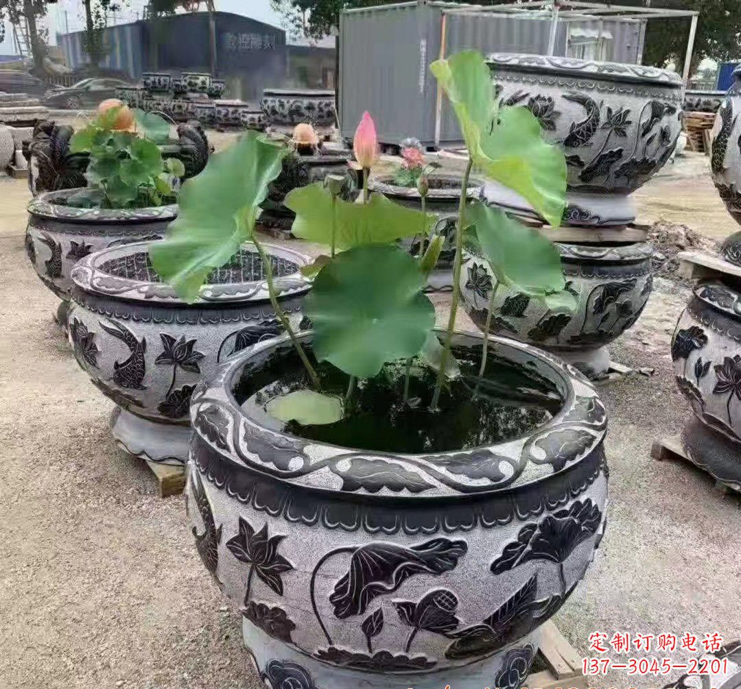 泰州精美大理石鱼缸雕塑