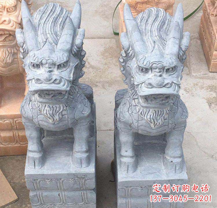 泰州雄伟壮观的白色大理石麒麟坐式门口雕塑