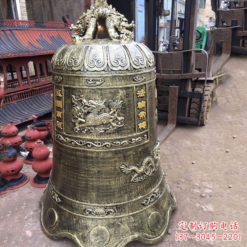 泰州华中领雕塑历久弥新的铜钟雕塑