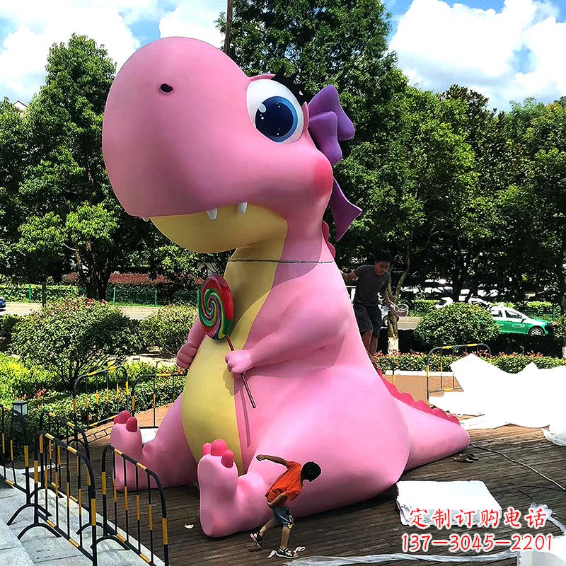 泰州大型卡通恐龙雕塑摆件-商场儿童游乐场大型动物景观雕塑
