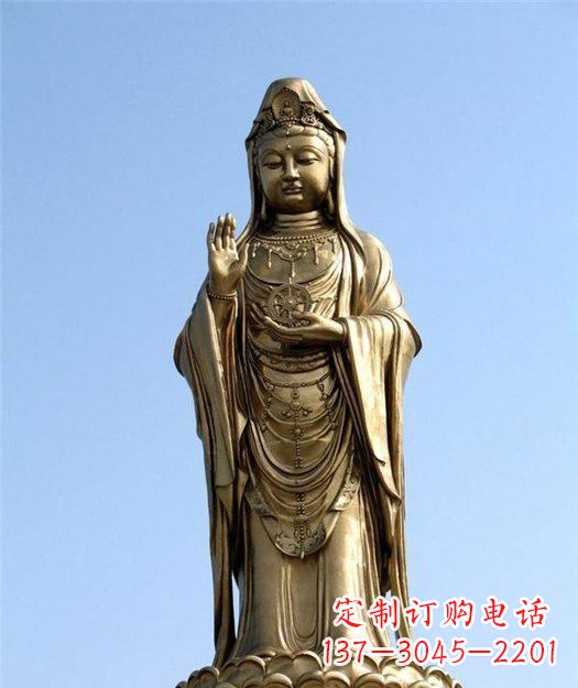 泰州大型立式铜观音雕塑
