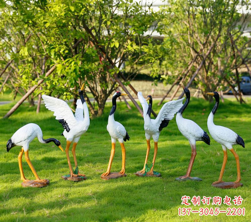 泰州丹顶鹤抽象雕塑