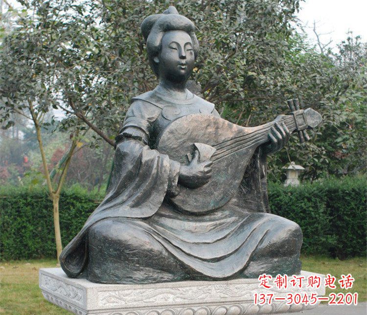 泰州古典风情弹琵琶雕塑