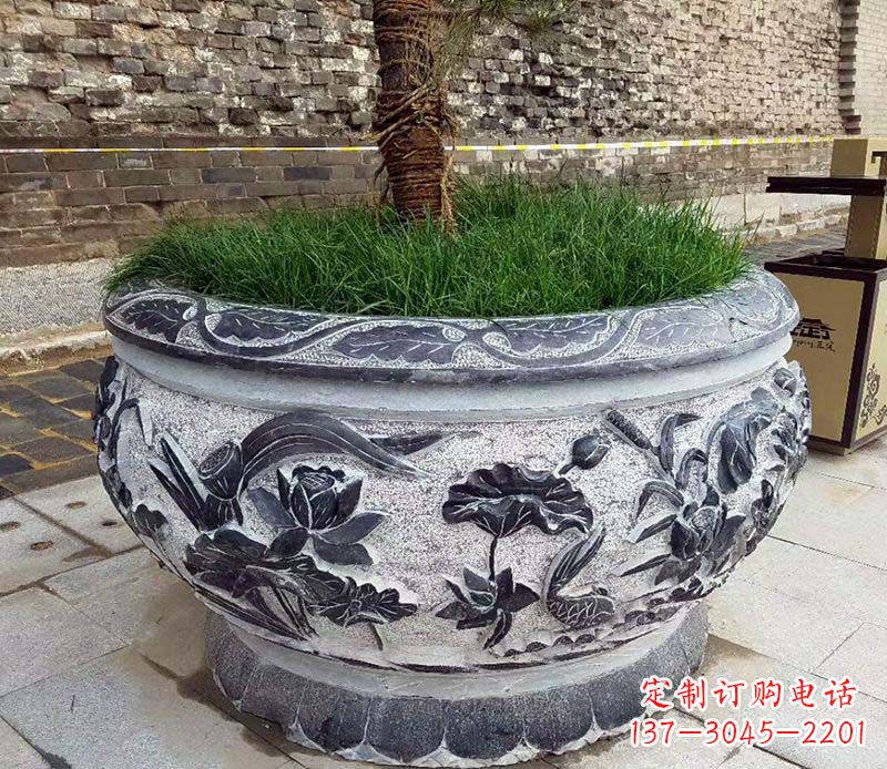 泰州精美花盆雕塑,点亮你的道路景观
