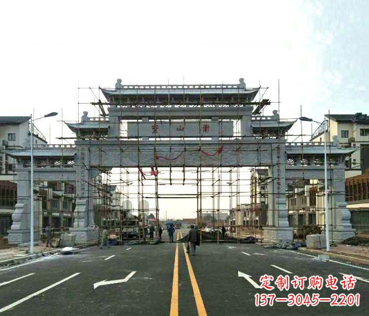 泰州道路三门石牌坊石雕