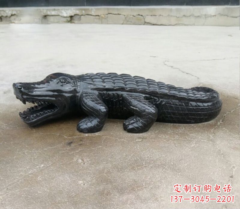 泰州经典鳄鱼景观石雕