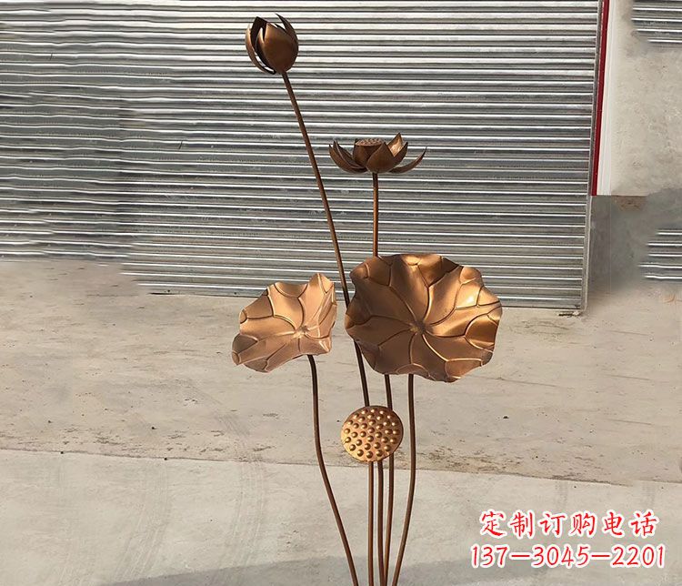 泰州锻铜不锈钢荷花雕塑