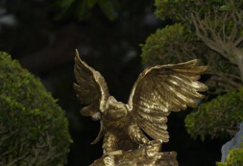 泰州精美大鹏展翅老鹰铜雕