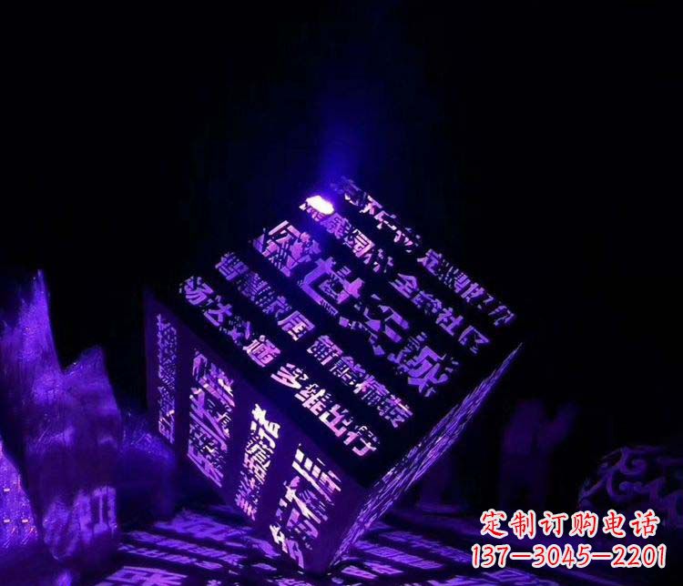泰州发光不锈钢字体艺术雕塑